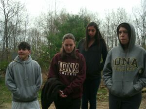 4-students-tree-planting-wa